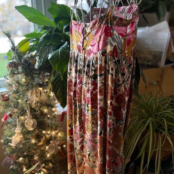 Natural Life Maxi Sundress - Picture 2 of 4